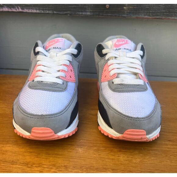Nike Air Max 90 Pink Grey Black White Women’s Size 8 CD0490-102 - Picture 5 of 8